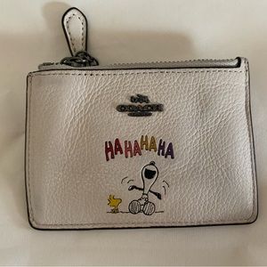 Coach snoopy card case